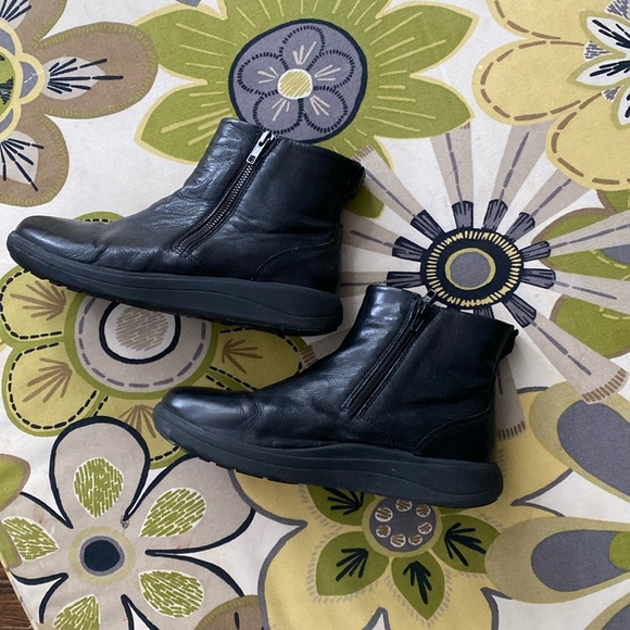 Strive Bamford boots - Picture 2 of 5